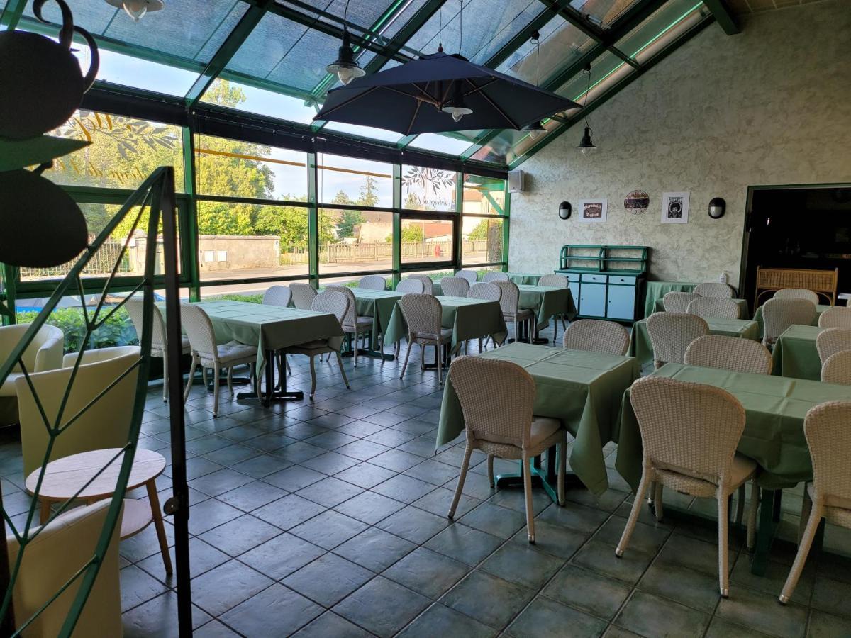 L'Auberge De L'Olive Домпиер-сюр-Бебр Екстериор снимка