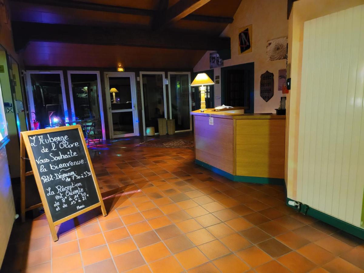 L'Auberge De L'Olive Домпиер-сюр-Бебр Екстериор снимка